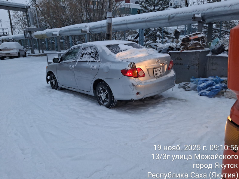 «Якутскэкосети» о фактах размещения транспортных средств вдоль мусорных площадок