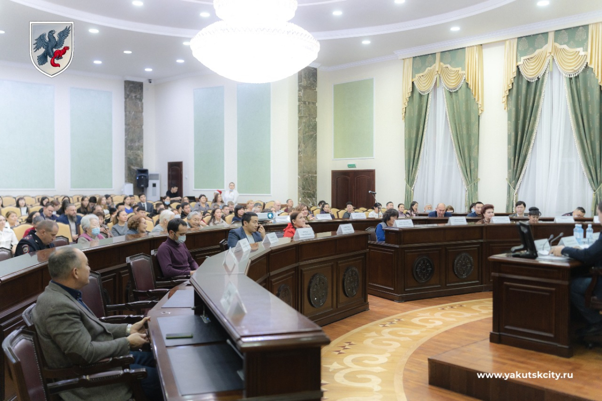 Активистов Губинского округа наградили в Окружной администрации города Якутска