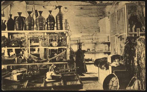 ф24а 1891 залах музея в Гостином дворе.jpg